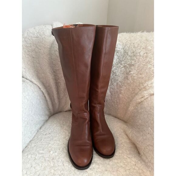 Emporio Armani Women boots - Picture 1 of 12